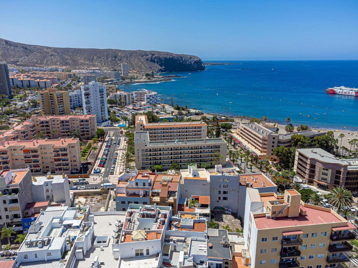 Luxury Holidays Suites, Playa De Cristianos Appartement