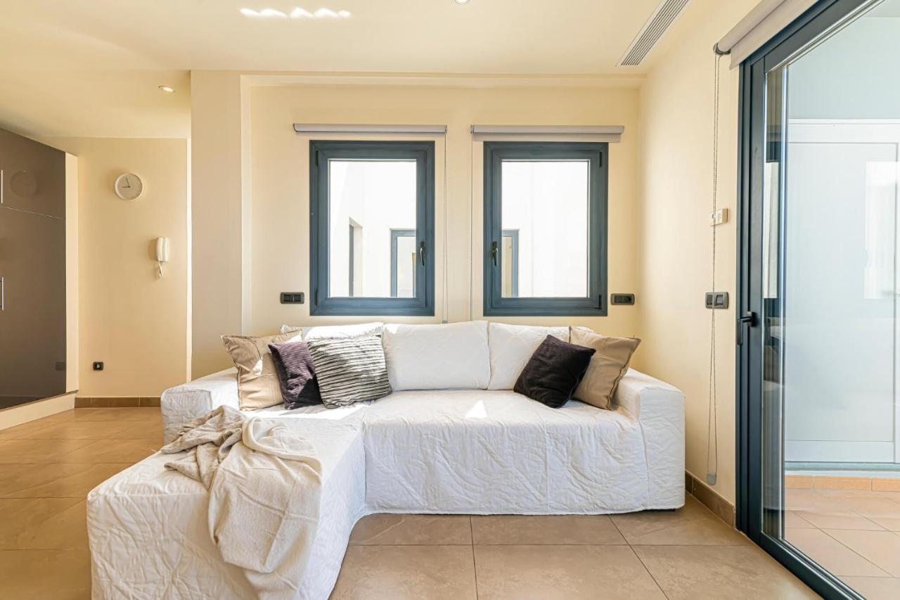 Luxury Holidays Suites, Playa De Cristianos *